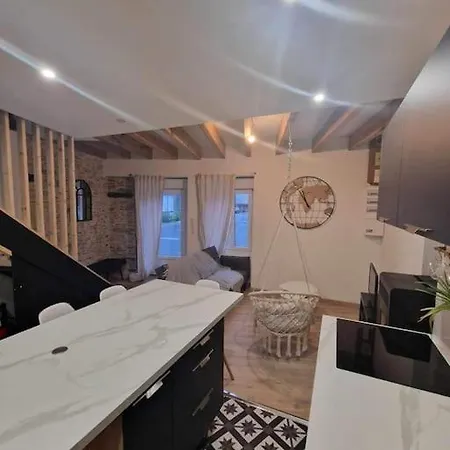 Vakantiehuis Maison Chaleureuse, Centre Bourg *